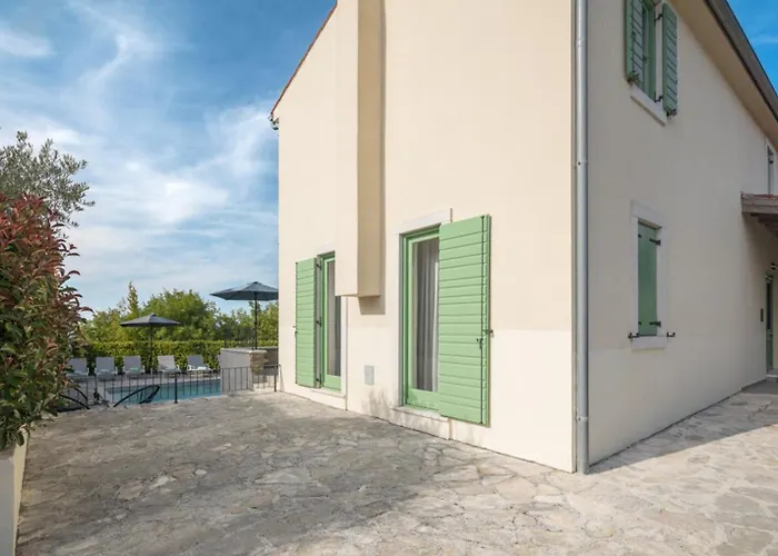 Morgan For 8 People In Istria With 45 M2 Private Pool & Pet Friendly *