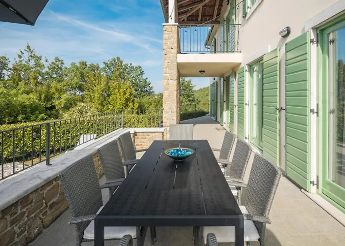 Morgan For 8 People In Istria With 45 M2 Private Pool & Pet Friendly Villa Donje Baredine