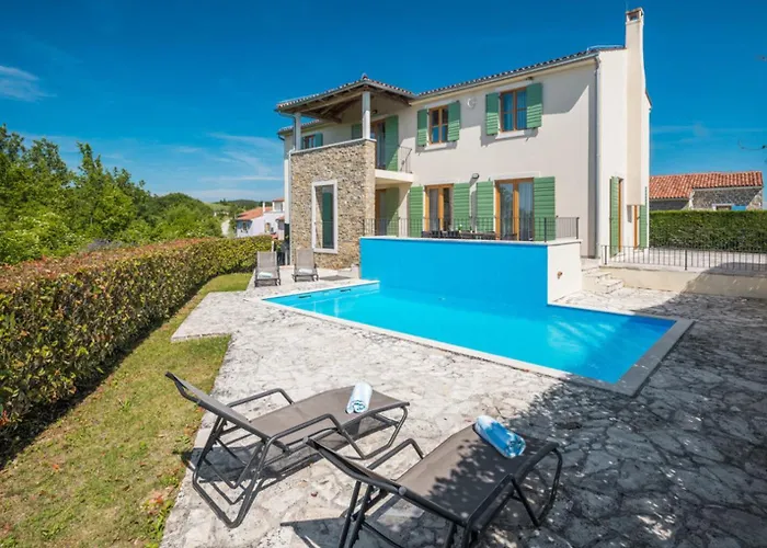 Villa Morgan For 8 People In Istria With 45 M2 Private Pool & Pet Friendly Donje Baredine